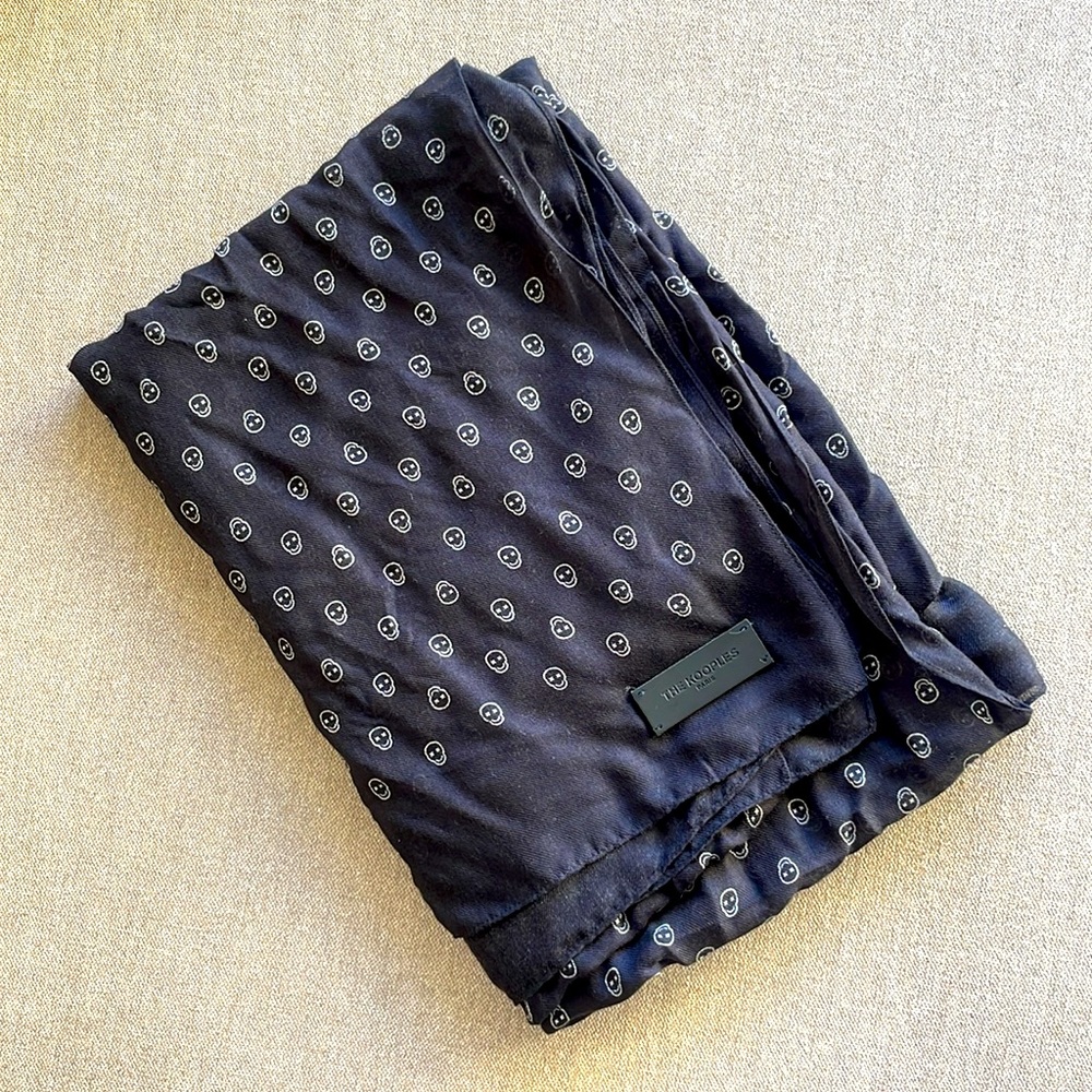 The Kooples Black Skull-Print Scarf – Lightweight Modal – OS